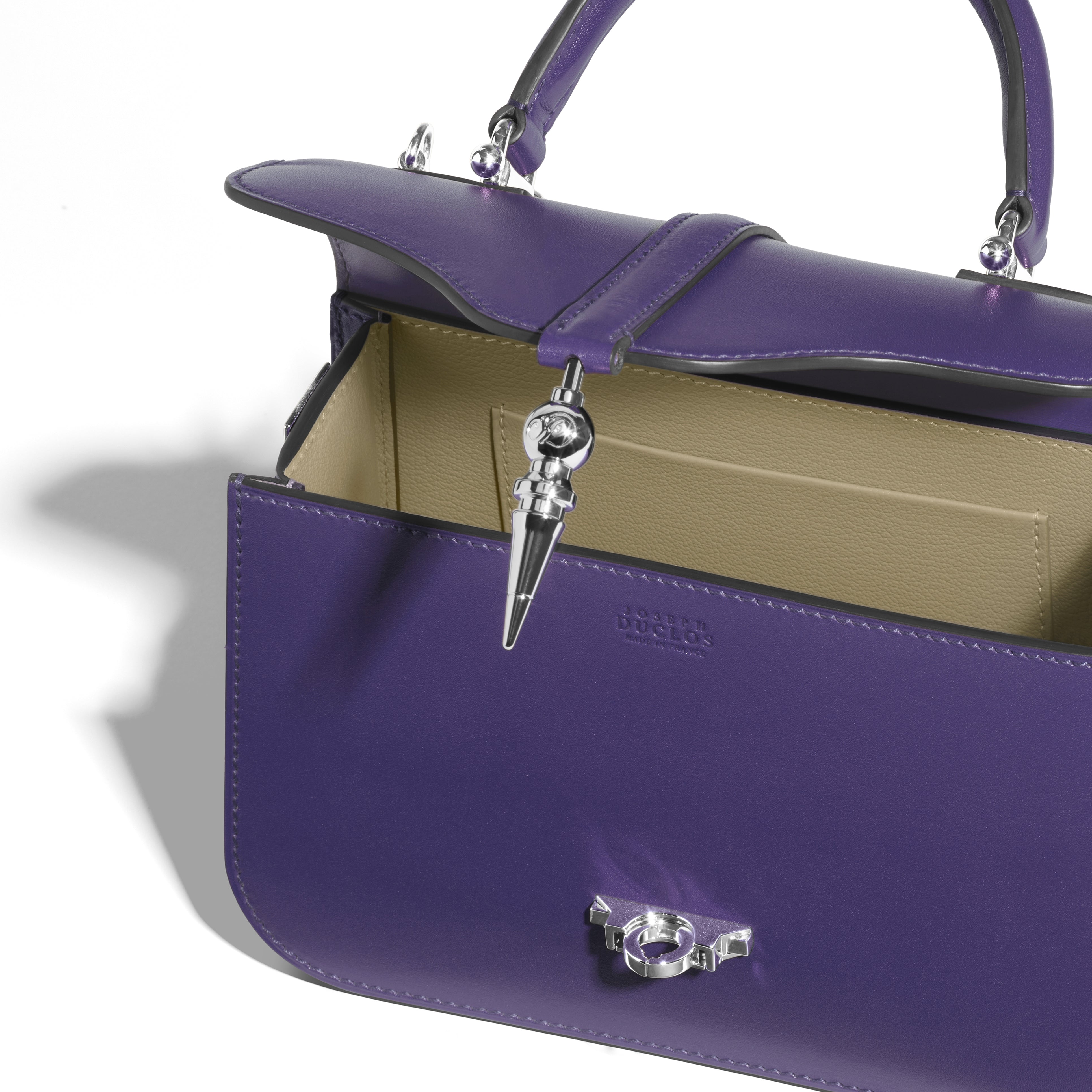 Diane L20 in Cocagne Harmonie leather