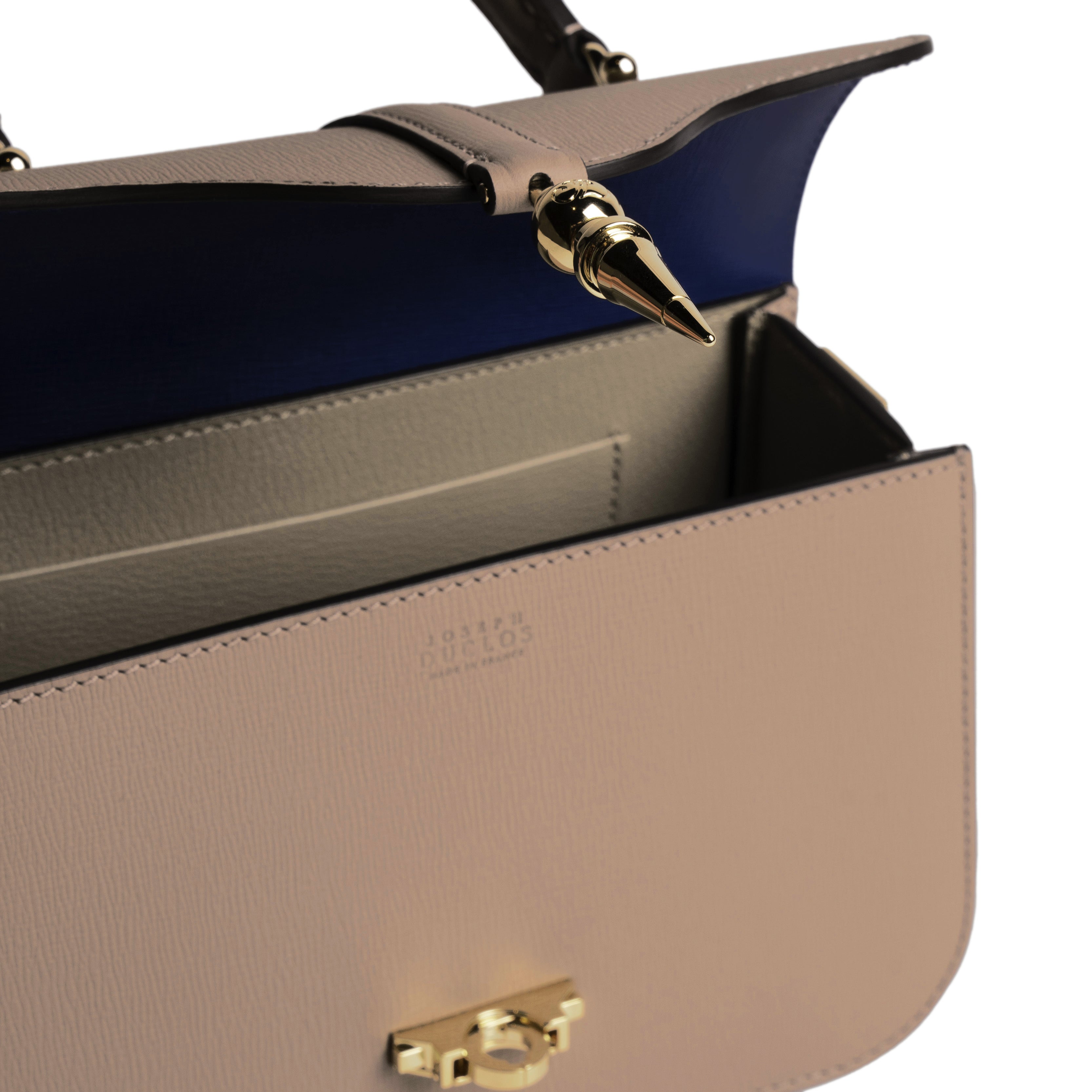 Diane L20 in Marron Glacé Tempo leather