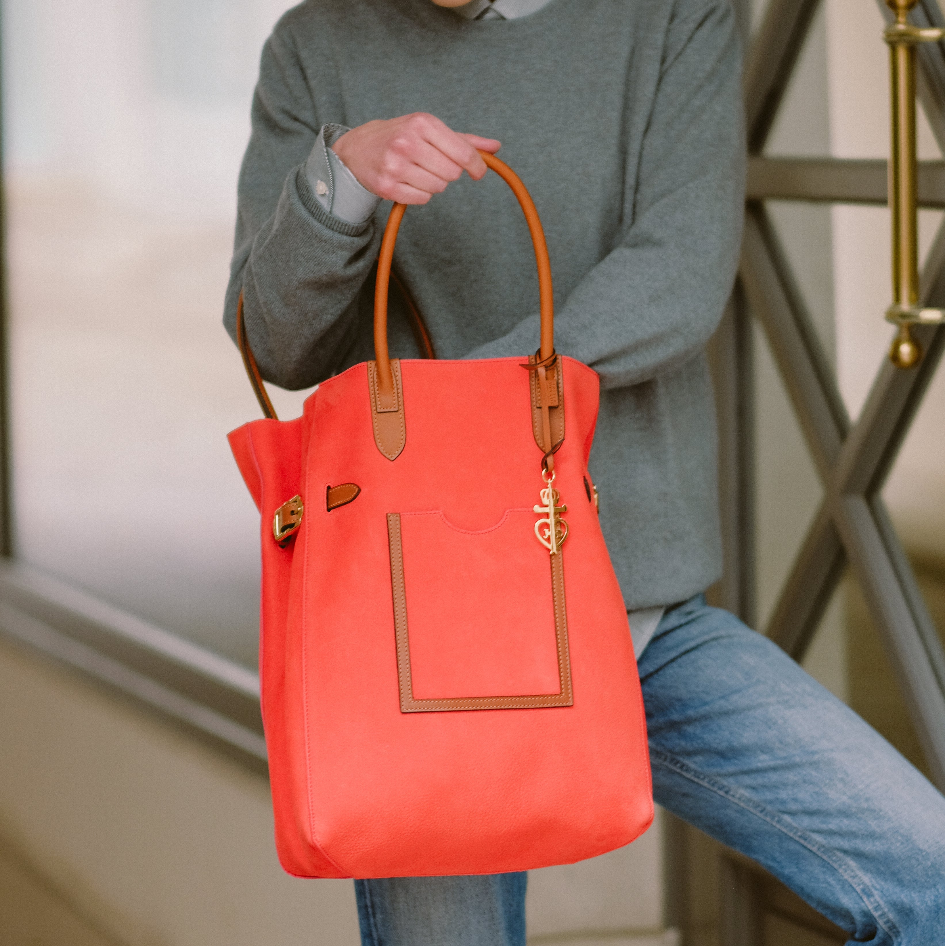 Lectoure Vertical Tote in Coquelicot Adagio leather