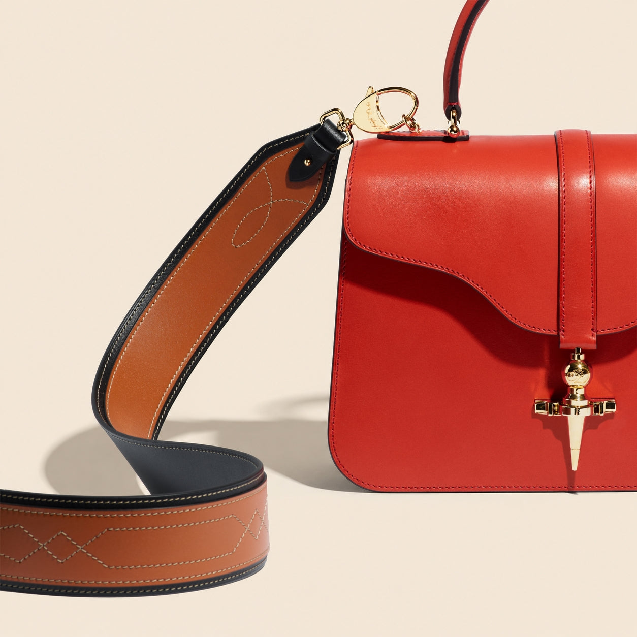 Bandoulière en cuir Mezzo & Piqûres Décoratives Châtaignier
