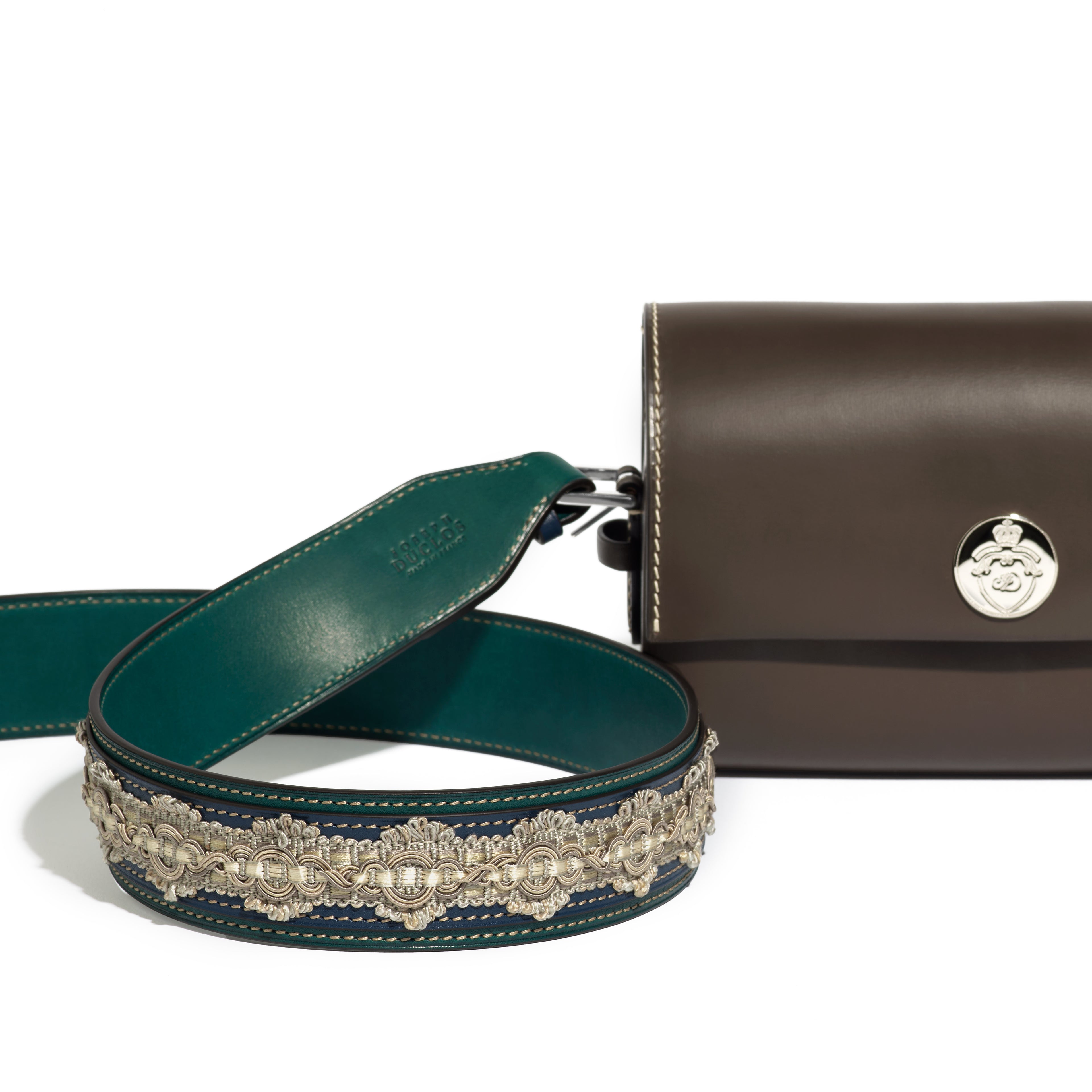 Bandoulière Passementerie Tanit BA en cuir Héritage Nénuphar - Édition Limitée à 8 exemplaires