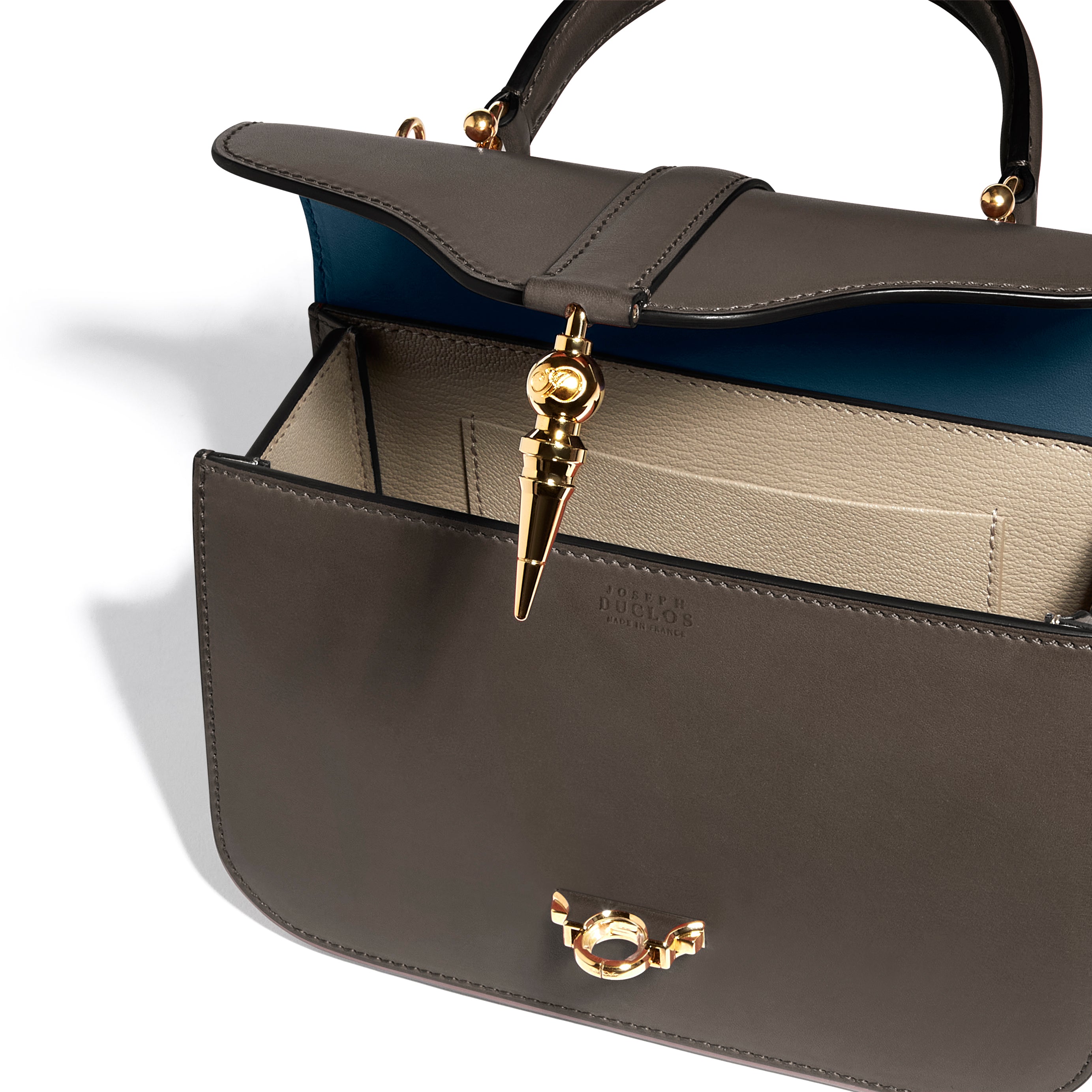 Diane L20 in Ardoise Heritage leather