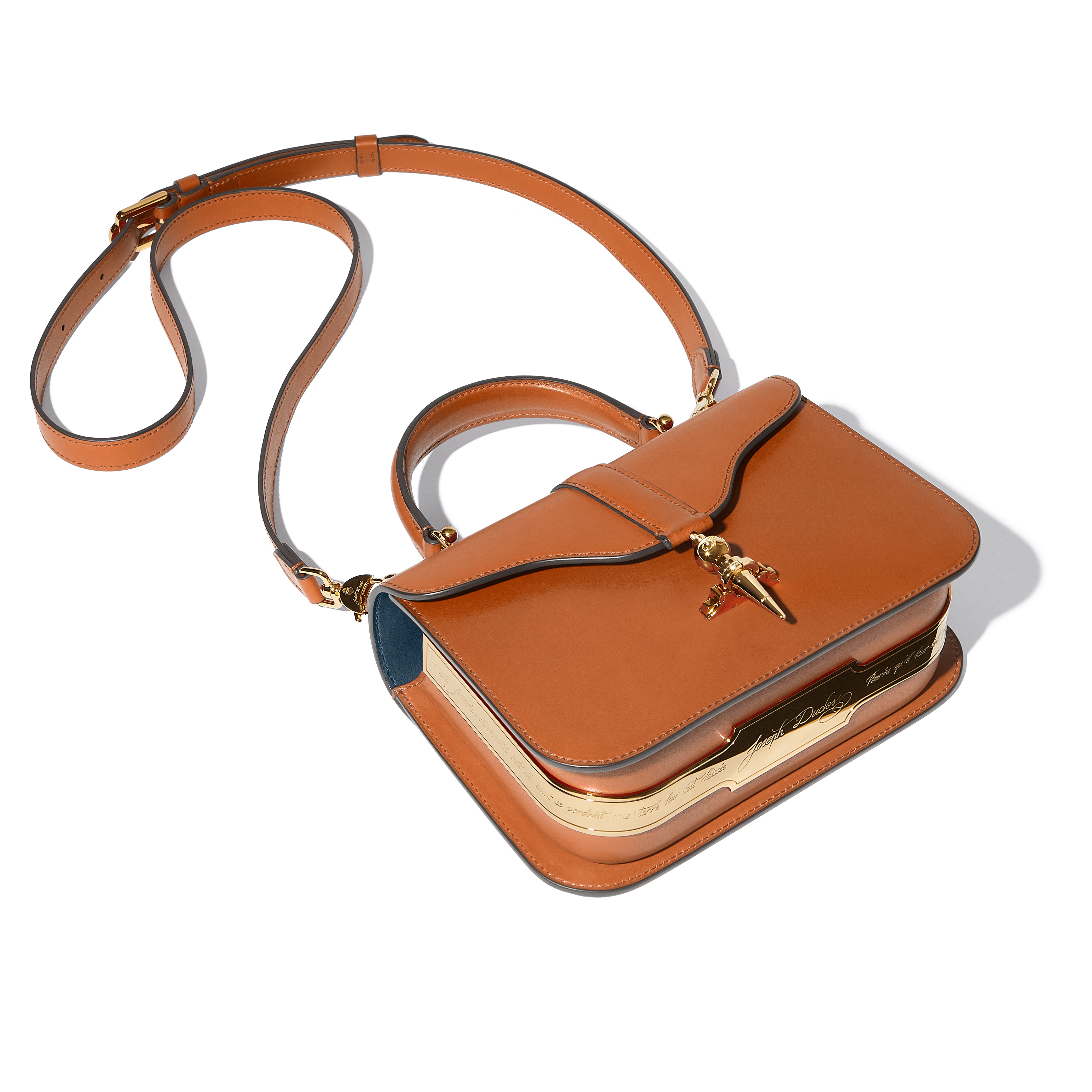 Diane L20 in Châtaignier Héritage leather – Joseph Duclos