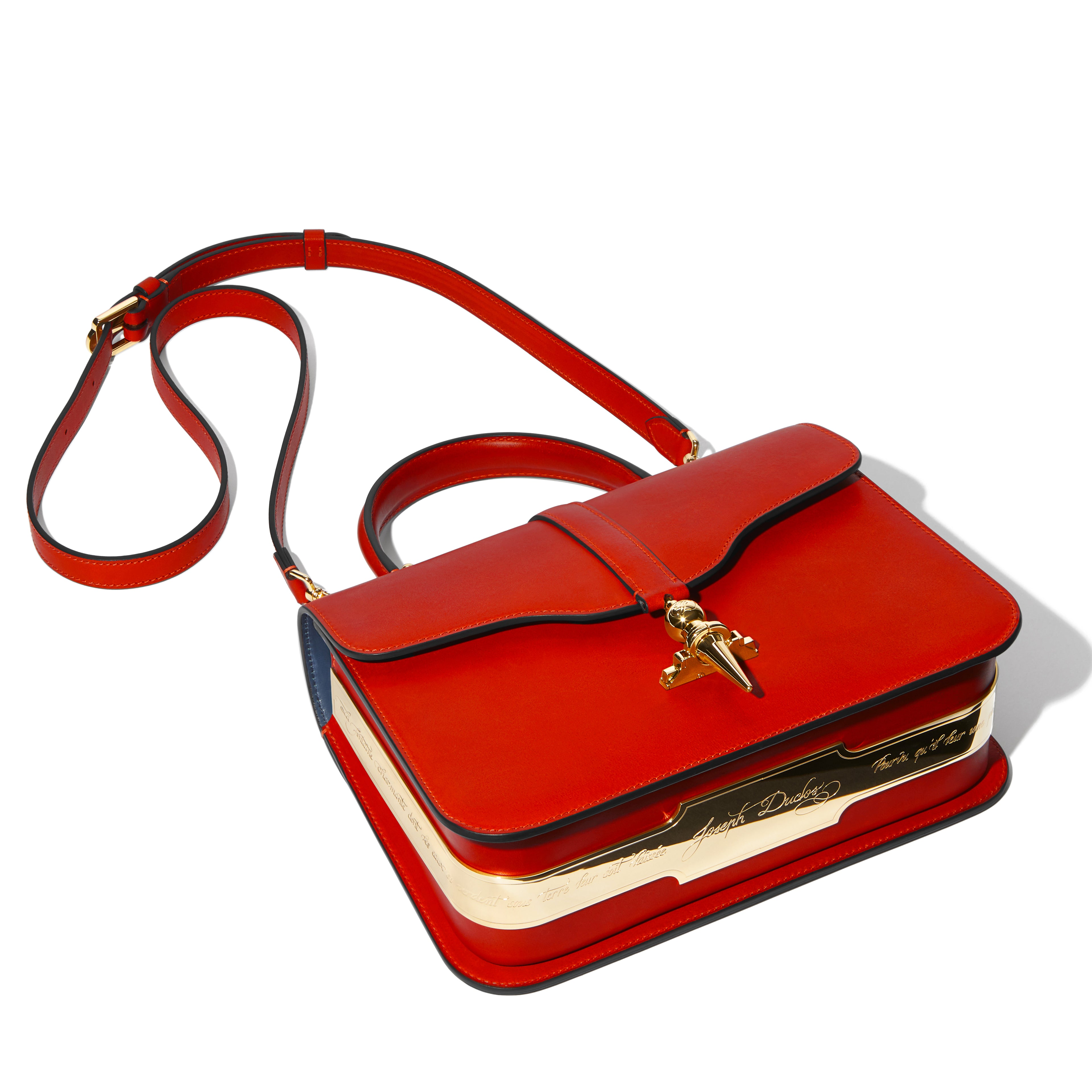 Diane L26 in Coquelicot Héritage leather