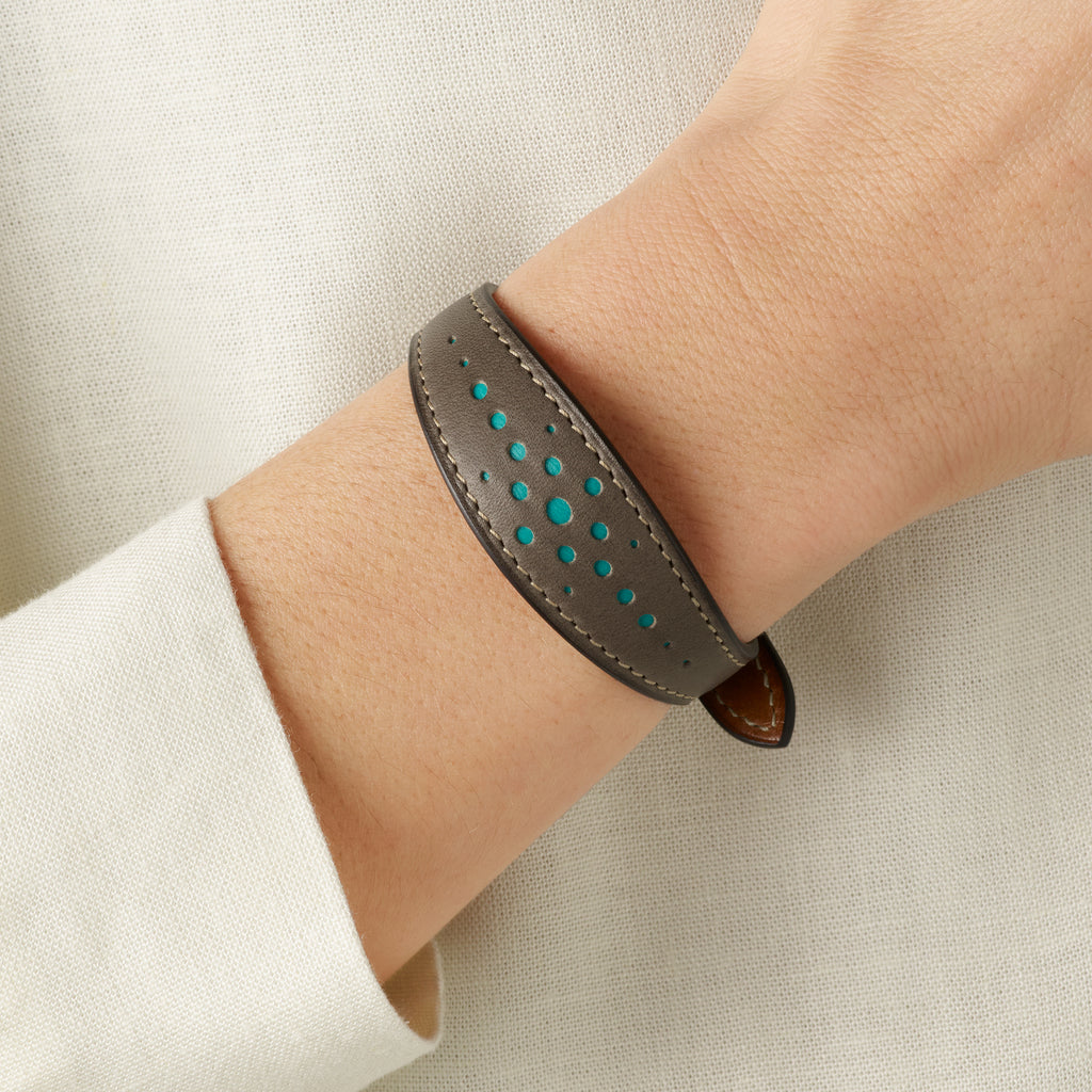 Saint-Clair Ogive Bracelet in Ardoise Héritage leather