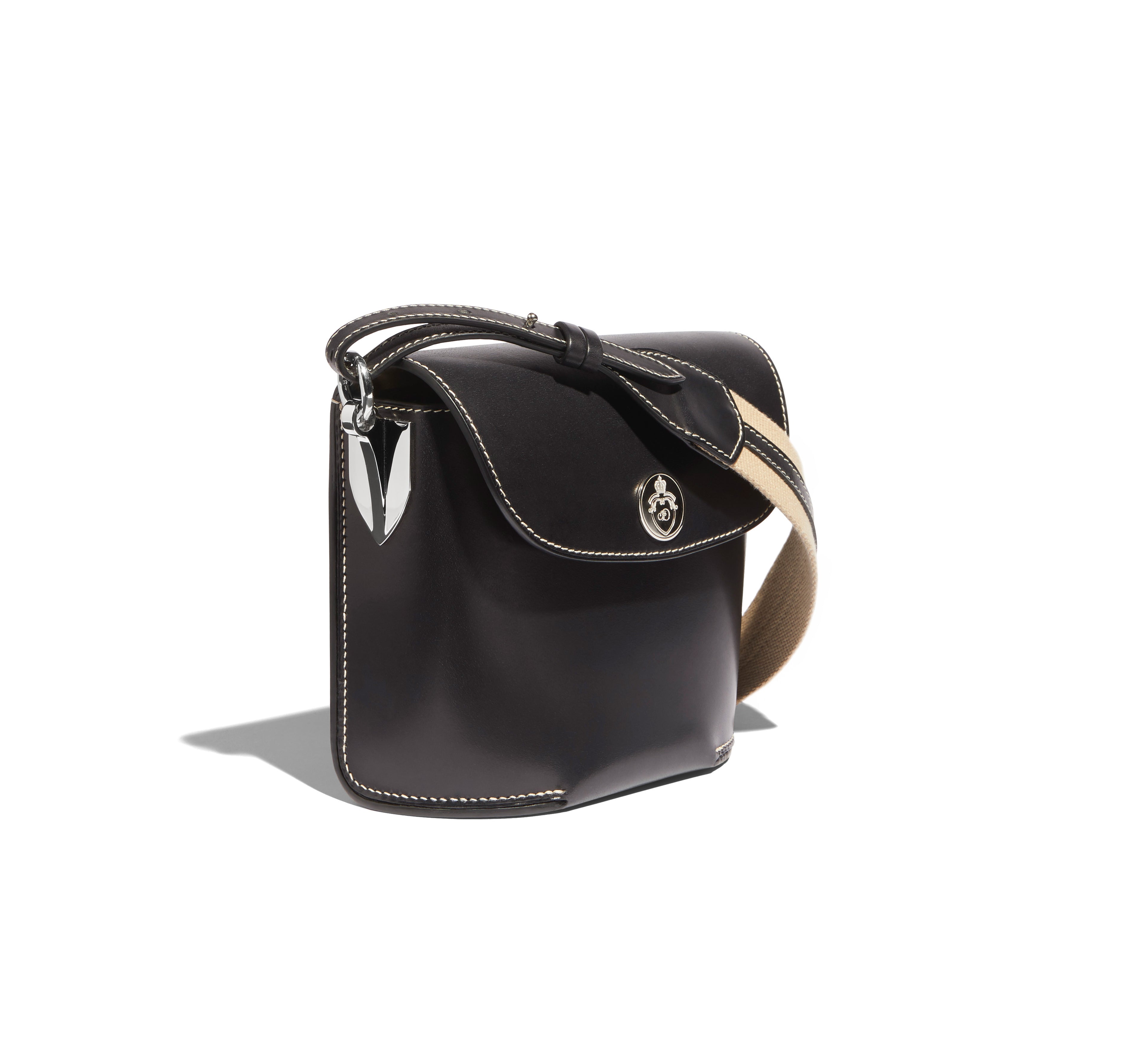 Saint-Clair Clutch in Black Symphonie leather