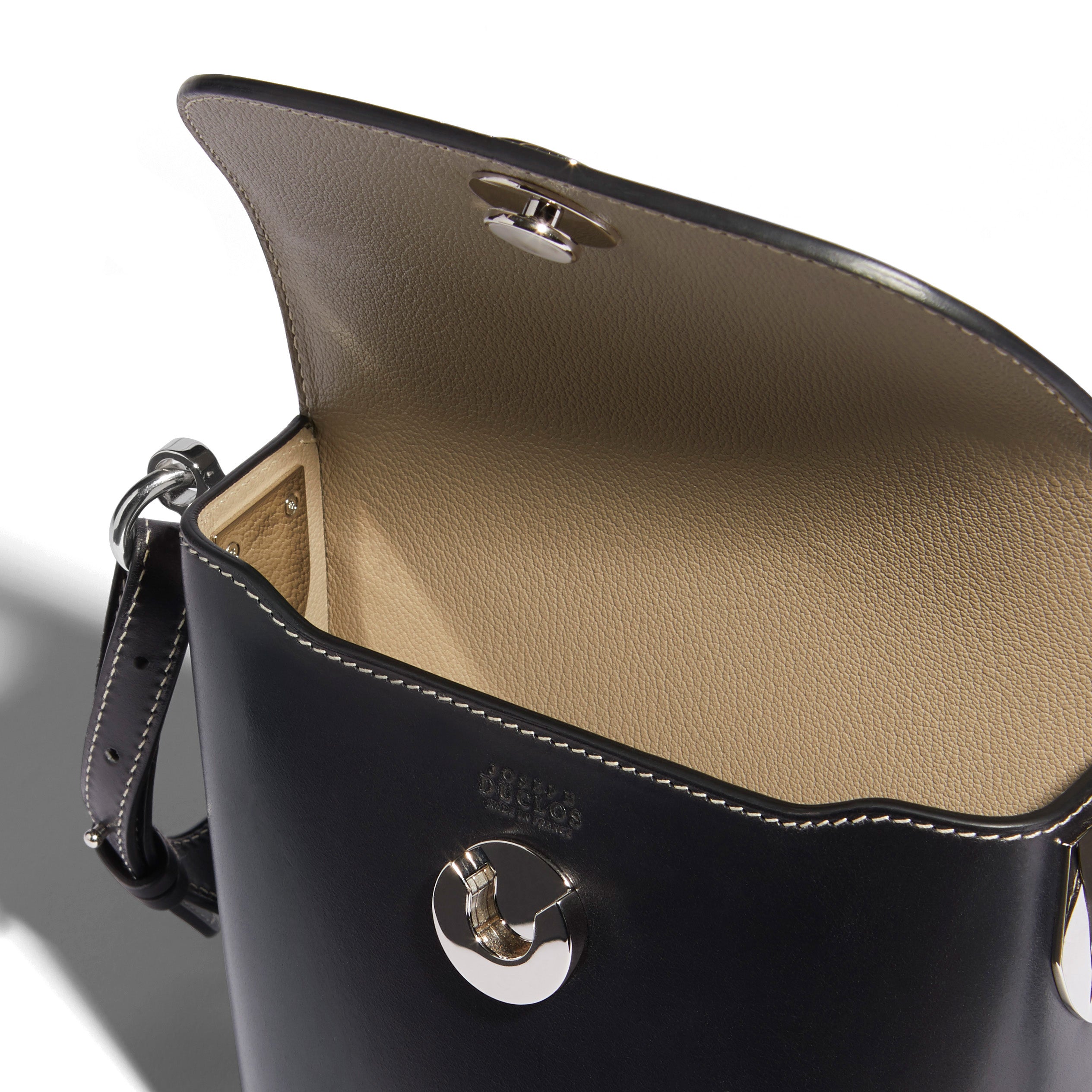 Saint-Clair Clutch in Black Symphonie leather