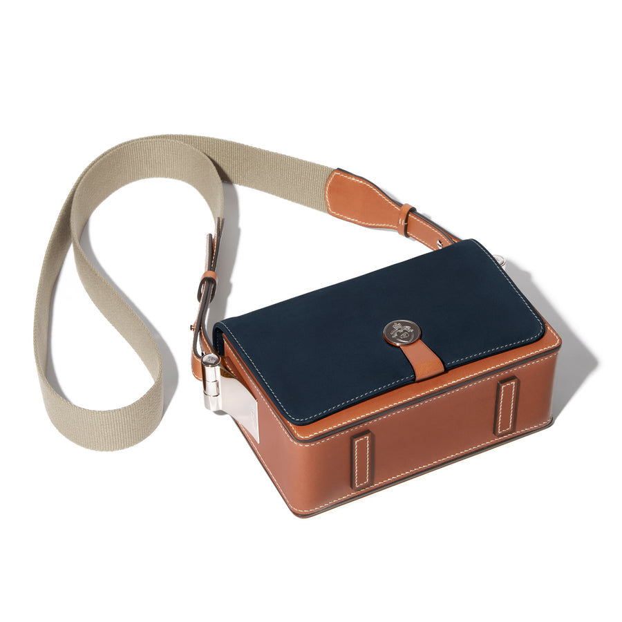 Saint-Clair Messenger in Rivière Arpège leather