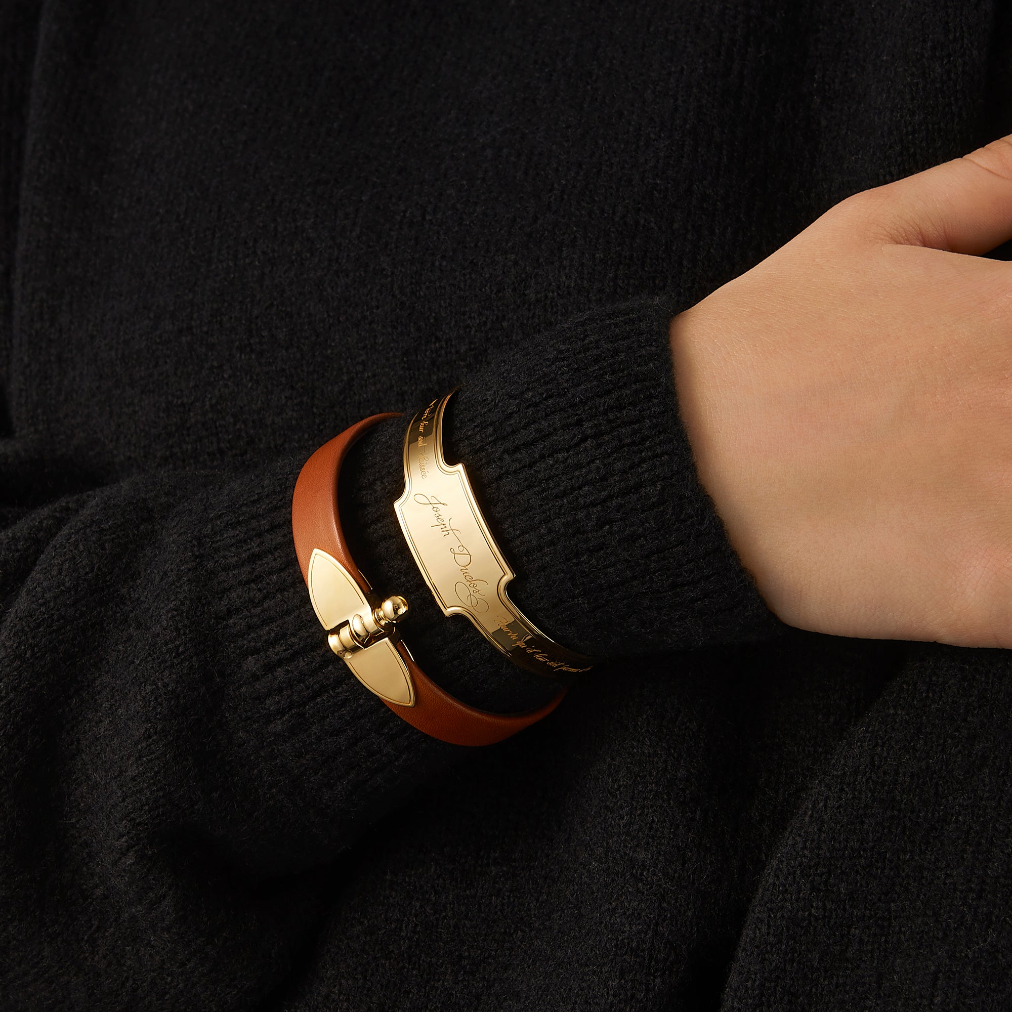 Diane Flèche Bracelet in Nénuphar Héritage leather 
